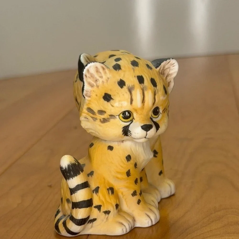 Vintage 1984 Enesco Endangered Young'uns Cheetah Cub Figurine – Morehead Mexico